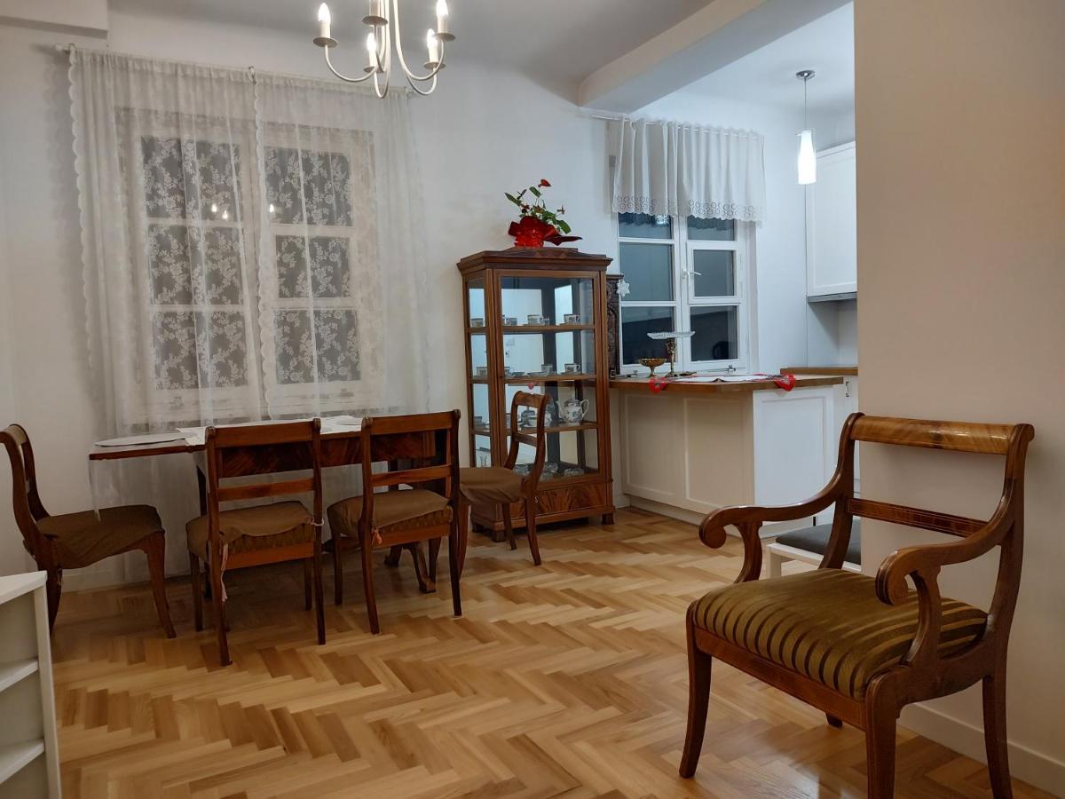 Apartament Przy Starym Miescie Apartment Warsaw Exterior photo