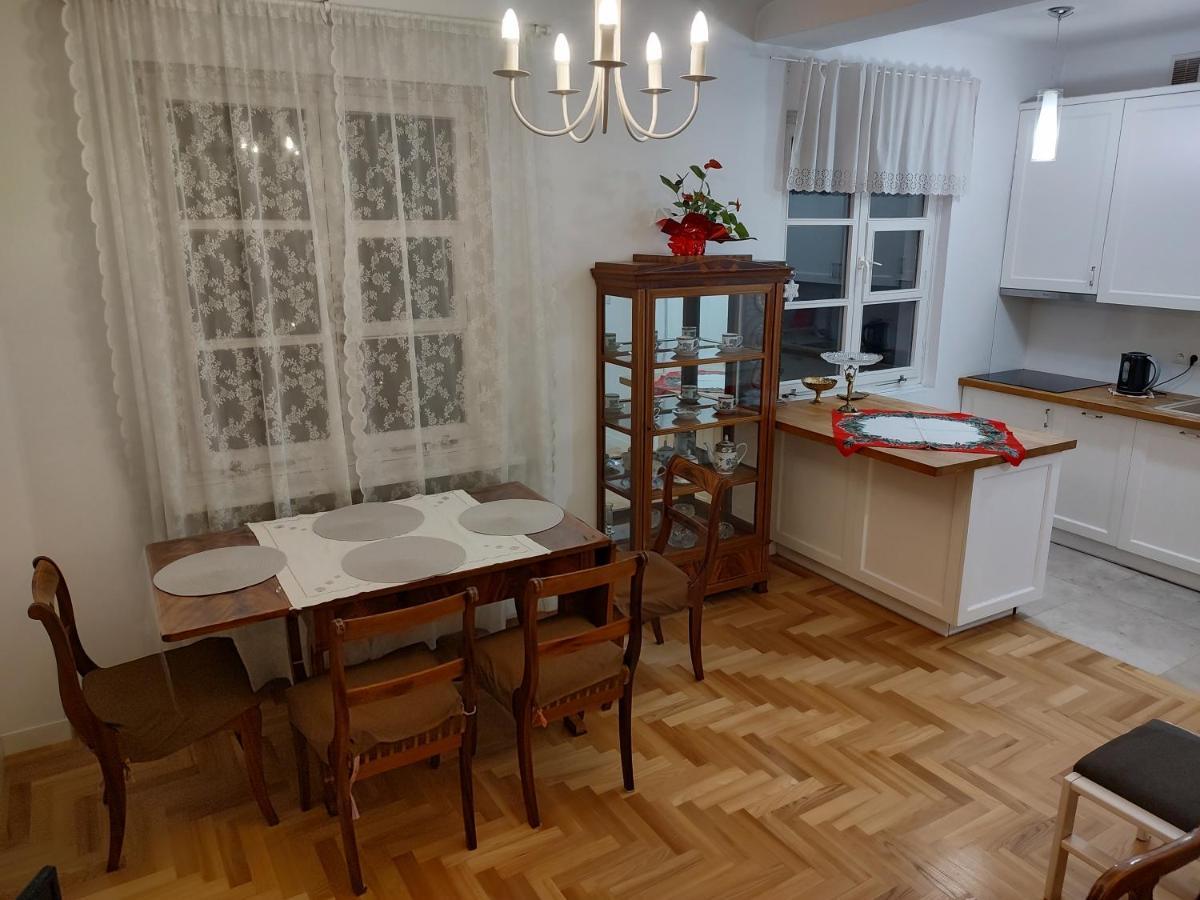 Apartament Przy Starym Miescie Apartment Warsaw Exterior photo