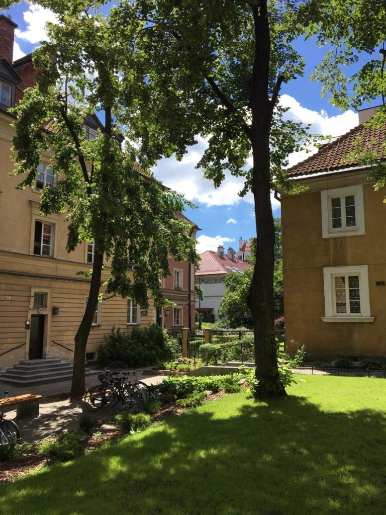 Apartament Przy Starym Miescie Apartment Warsaw Exterior photo
